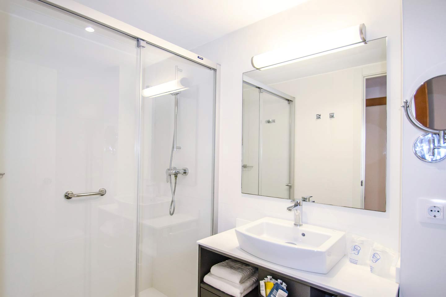 Double room single use hotel and apartments vista park 3* Superior