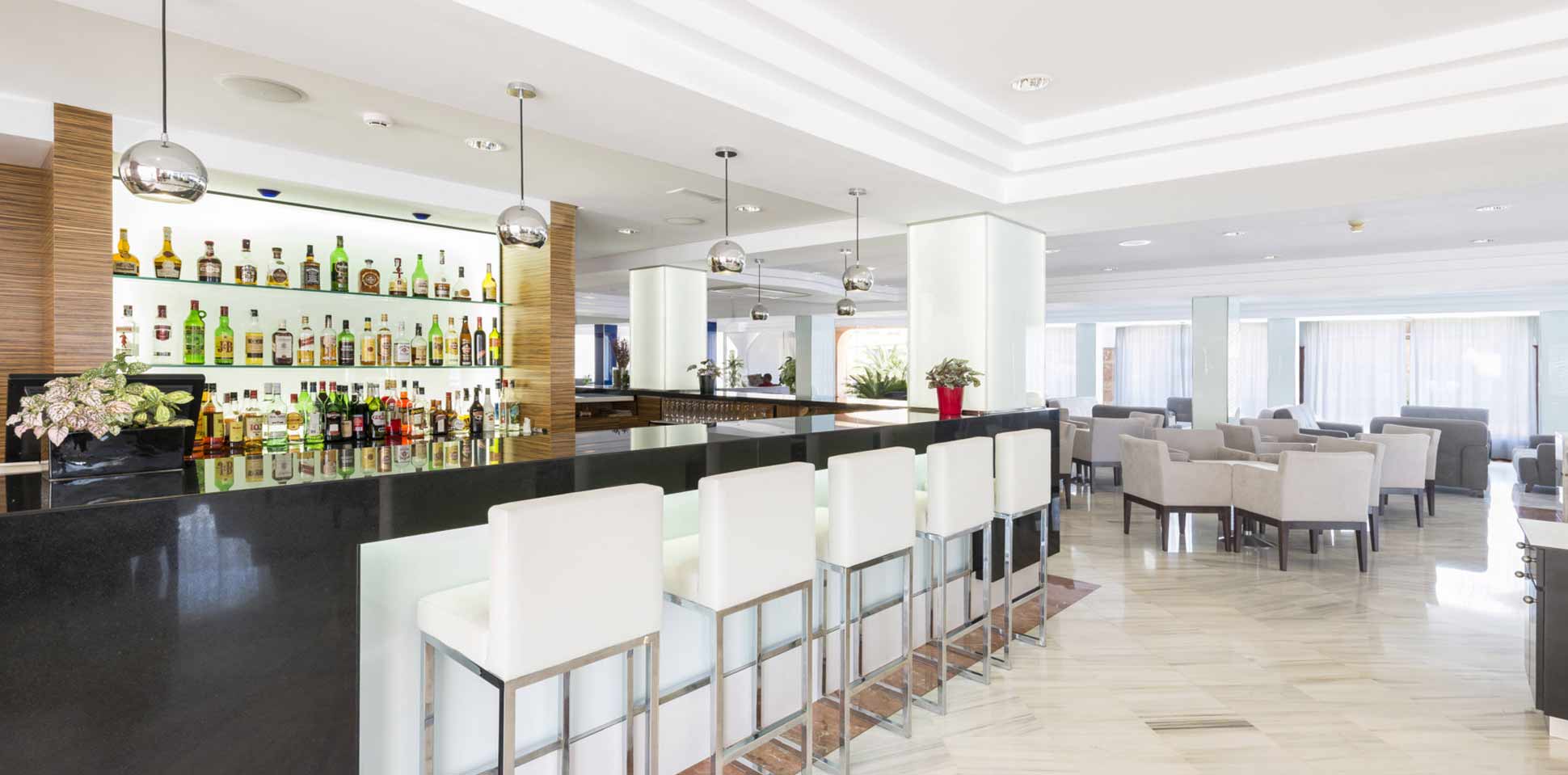 bar services hotel and apartments park 3* Superior